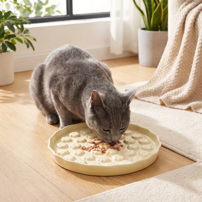 Gamelle anti glouton pour chat beige chat mange pâtée
